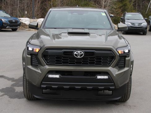 New 2026 Toyota Tacoma TRD Sport image 2