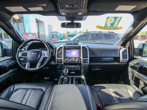 Used 2019 Ford F150 Platinum w/ Equipment Group 701A Luxury AWD/4WD image 11