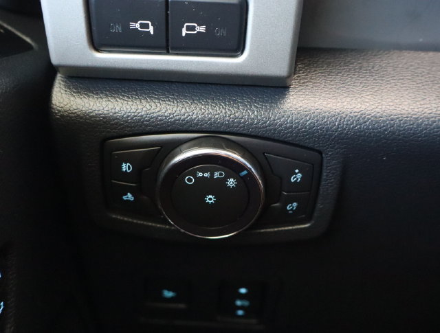 Used 2022 Ford F350 Lariat w/ Lariat Ultimate Package AWD/4WD image 30