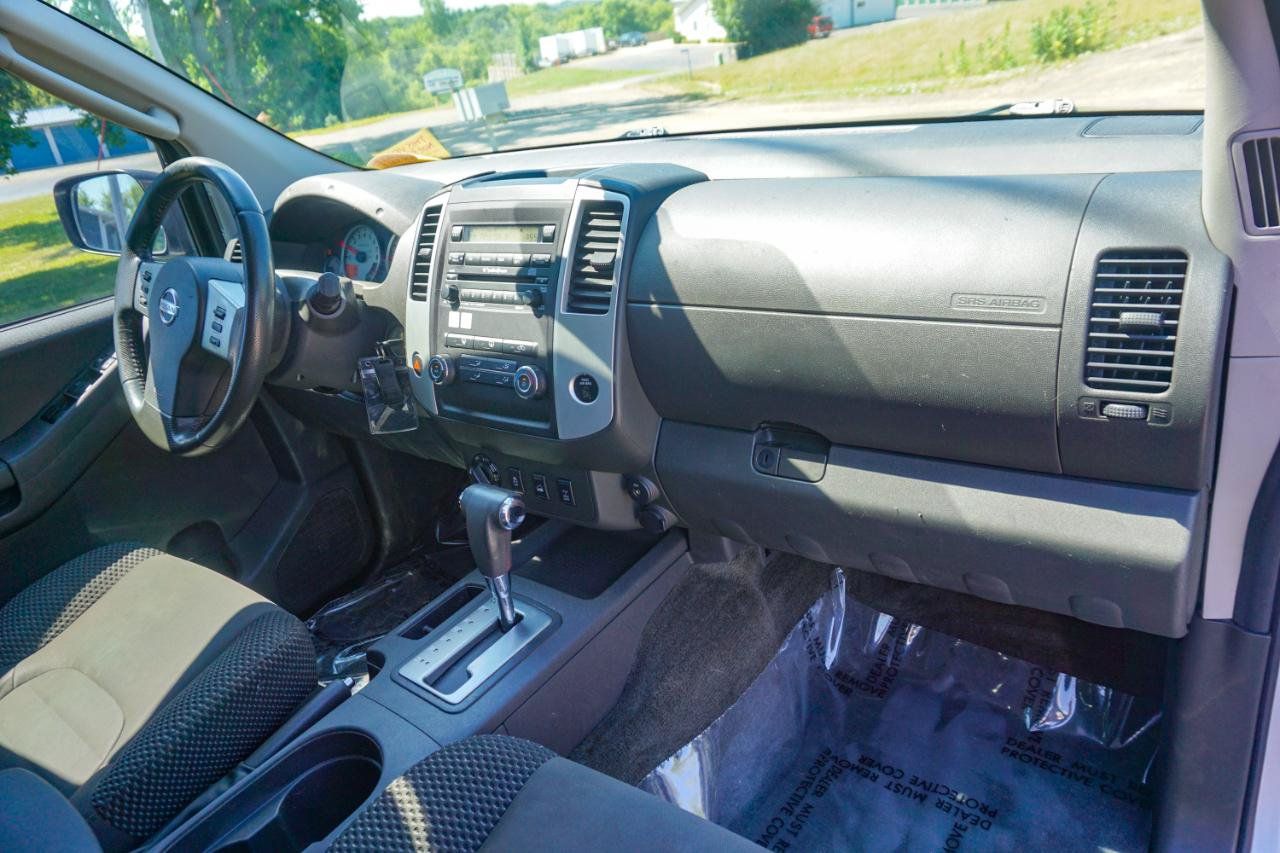 Used 2012 Nissan Xterra PRO-4X AWD/4WD image 19