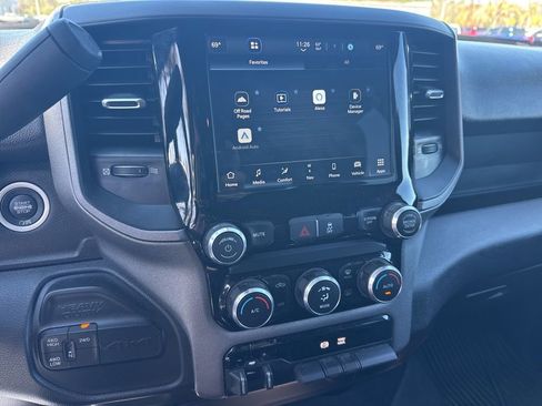 Used 2024 RAM 3500 Tradesman w/ Chrome Appearance Group image 24