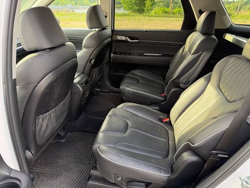 Used 2024 Hyundai Palisade Limited AWD/4WD image 12