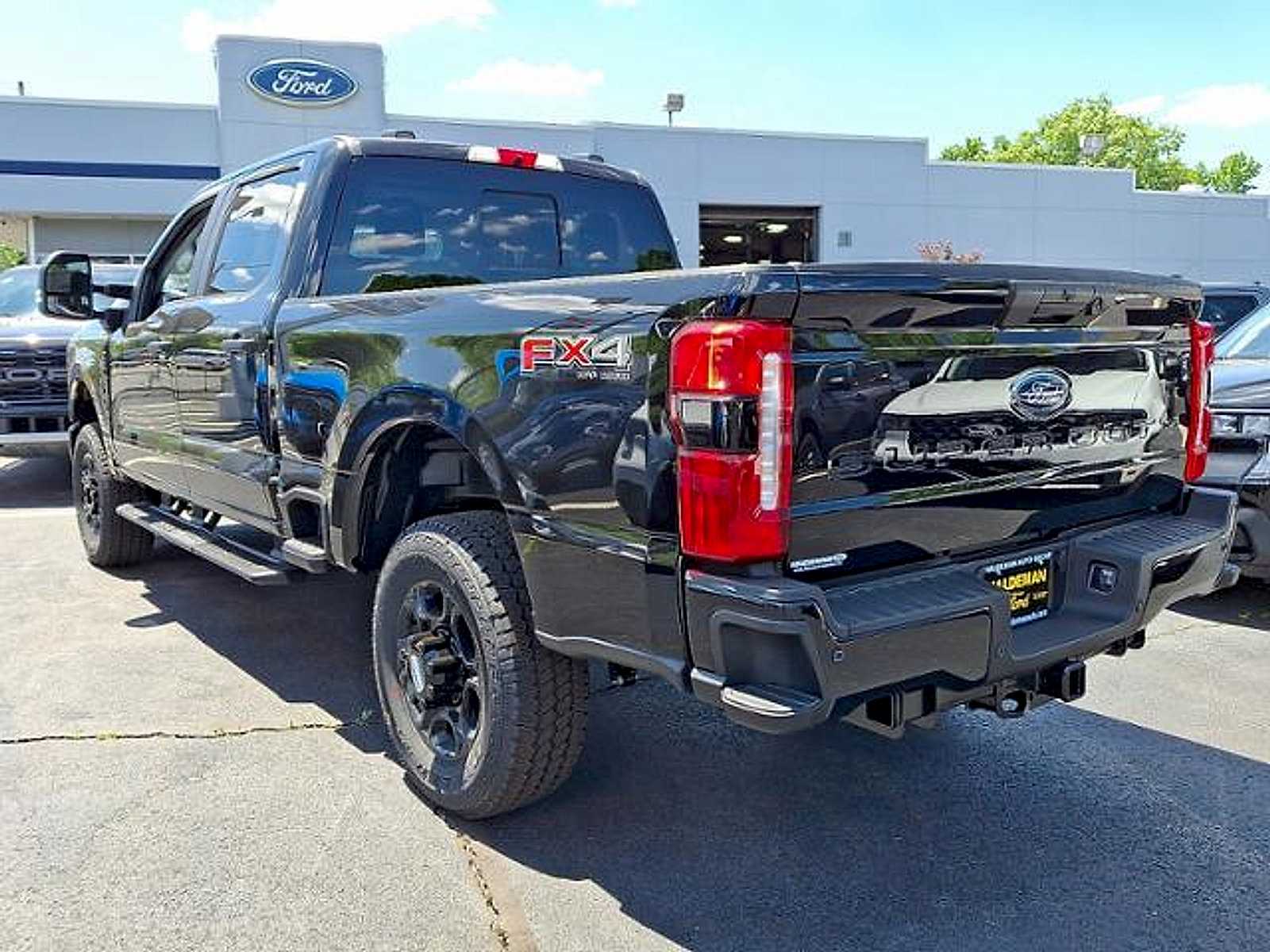 New 2026 Ford F250 XL w/ STX Appearance Package AWD/4WD image 3
