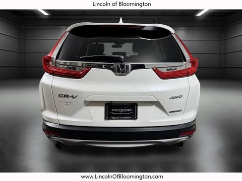 Used 2019 Honda CR-V Touring image 4