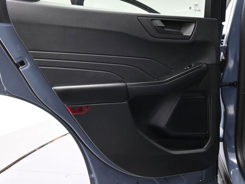 Used 2025 Ford Escape Active image 21