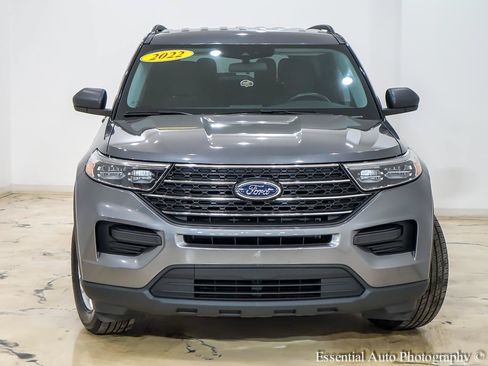 Used 2022 Ford Explorer XLT AWD/4WD image 5