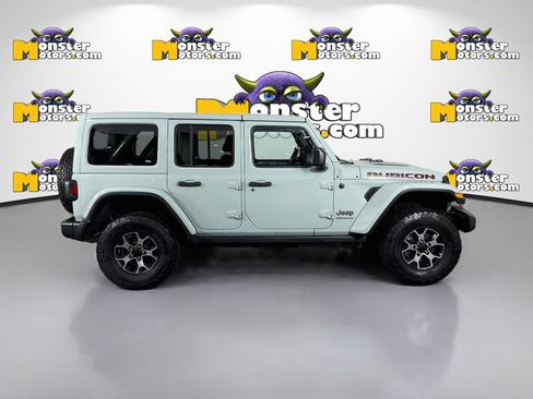 Used 2023 Jeep Wrangler Unlimited Rubicon w/ Cold Weather Group AWD/4WD image 4
