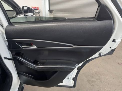 Used 2024 MAZDA CX-30 AWD 2.5 S w/ Preferred Package image 15