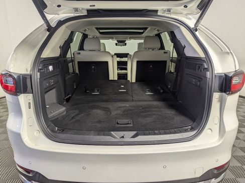 Used 2024 MAZDA CX-90 Plug-In Hybrid w/ Premium Plus image 16