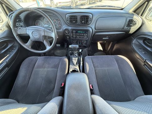 Used 2008 Chevrolet TrailBlazer LT w/ Sun And Sound Package image 15