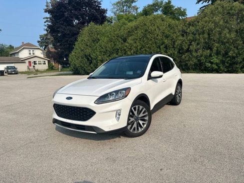 Used 2020 Ford Escape Titanium AWD/4WD image 1