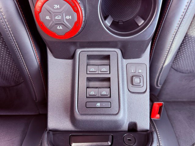 Used 2025 Ford Bronco Raptor AWD/4WD image 21