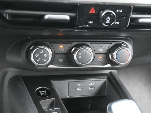 New 2026 Nissan Kicks S image 11