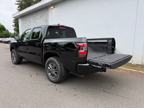 New 2026 Nissan Frontier SV w/ SV Convenience Package AWD/4WD image 11