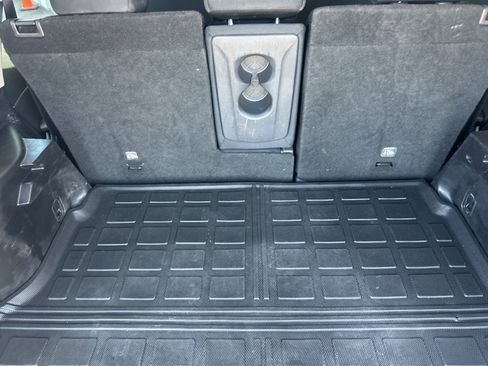 Used 2019 Nissan Rogue SV FWD image 24