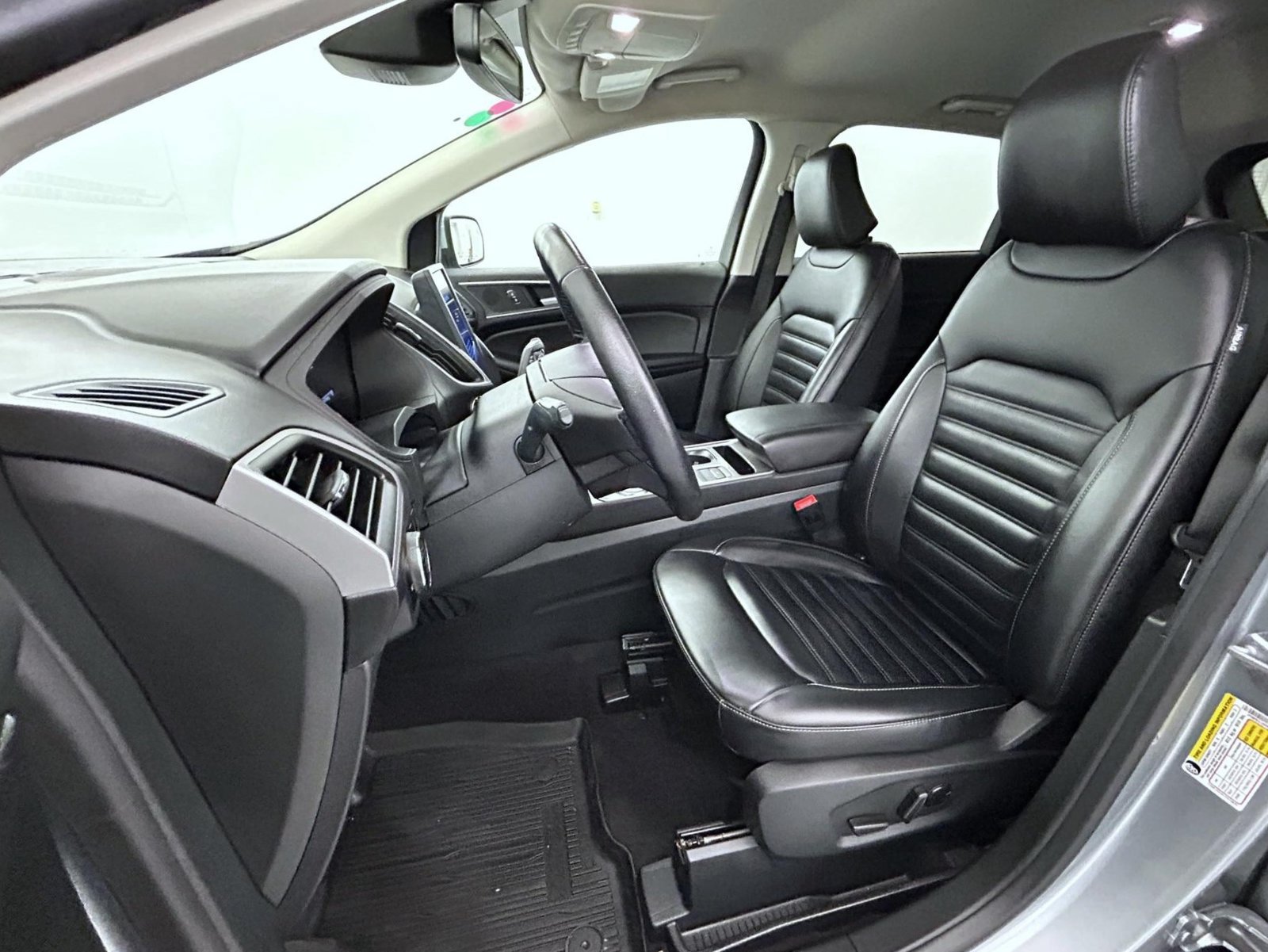 Used 2024 Ford Edge SEL w/ Convenience Package AWD/4WD image 10