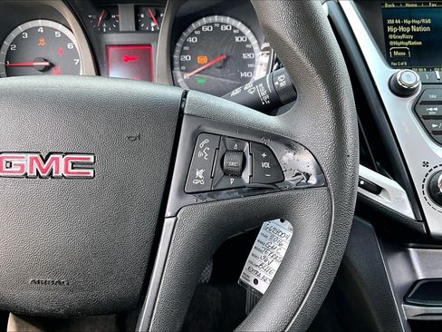 Used 2016 GMC Terrain SLE FWD image 25