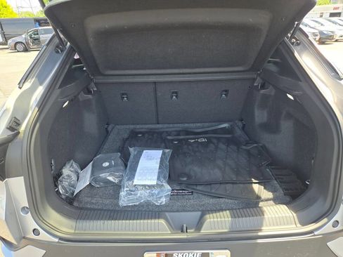 Used 2023 Volkswagen ID.4 Pro RWD image 19