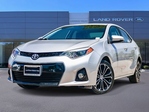 Used 2015 Toyota Corolla S FWD image 1