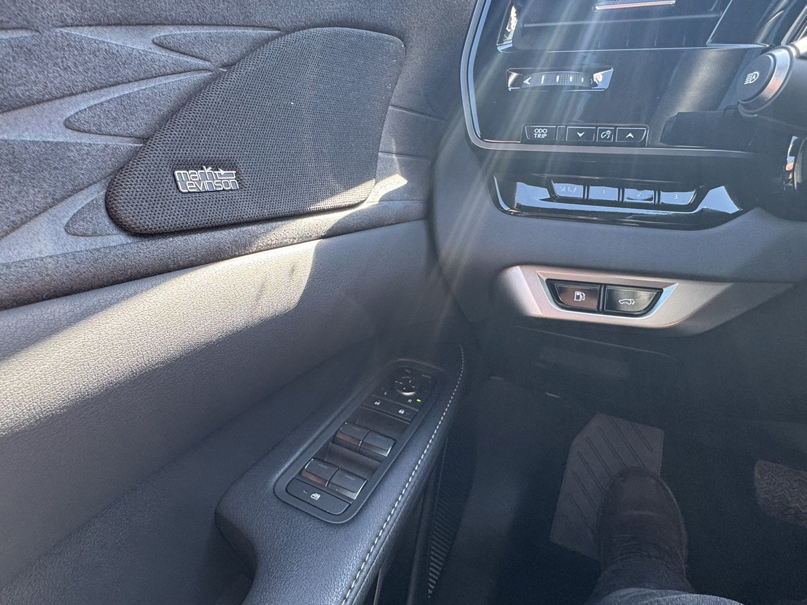 New 2026 Lexus RX 450h AWD w/ Convenience Package image 16