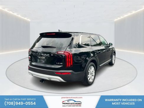 Used 2020 Kia Telluride LX AWD/4WD image 4