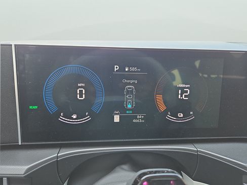 Certified 2026 Hyundai Santa Fe SEL FWD image 26
