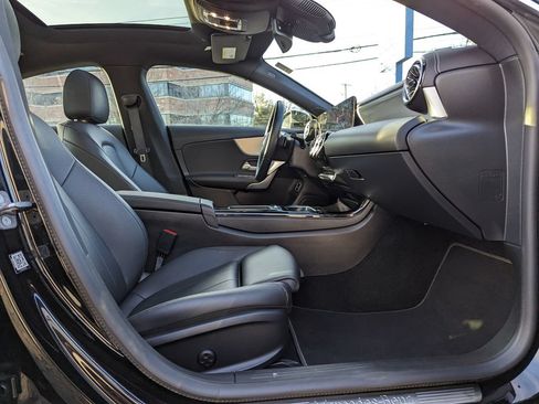 Used 2025 Mercedes-Benz CLA 250 4MATIC image 26
