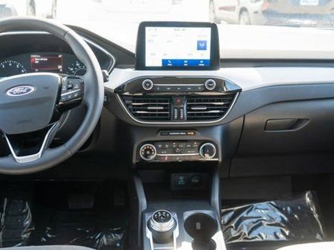 Used 2022 Ford Escape SE w/ Cold Weather Package AWD/4WD image 14