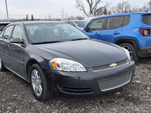 Used 2014 Chevrolet Impala LT w/ LT Sunroof Package image 2