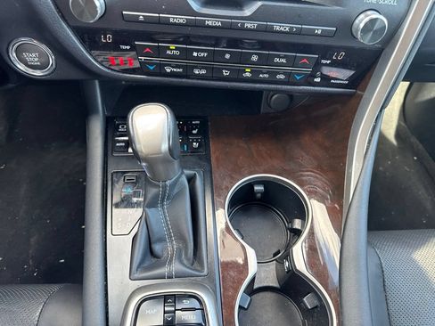 Used 2019 Lexus RX 350 AWD w/ Navigation Package image 20