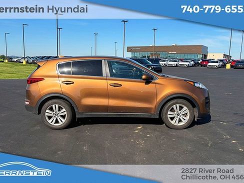 Used 2019 Kia Sportage LX FWD image 9