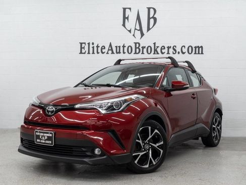 Used 2019 Toyota C-HR Limited FWD image 1