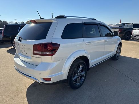 Certified 2016 Dodge Journey Crossroad image 4