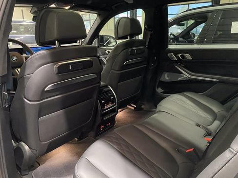 Used 2025 BMW X7 M60i w/ Executive Package AWD/4WD image 5