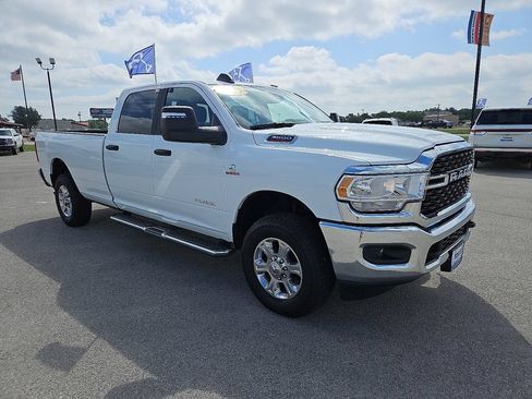 Used 2024 RAM 3500 Big Horn AWD/4WD image 10