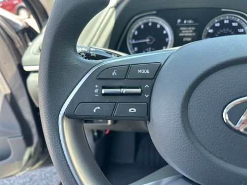 Used 2023 Hyundai Sonata SEL FWD image 12
