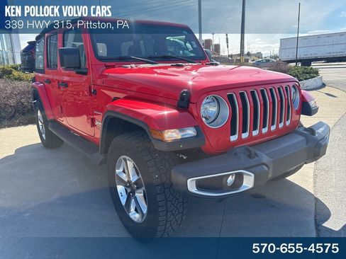 Used 2022 Jeep Wrangler Unlimited Sahara w/ Cold Weather Group image 4