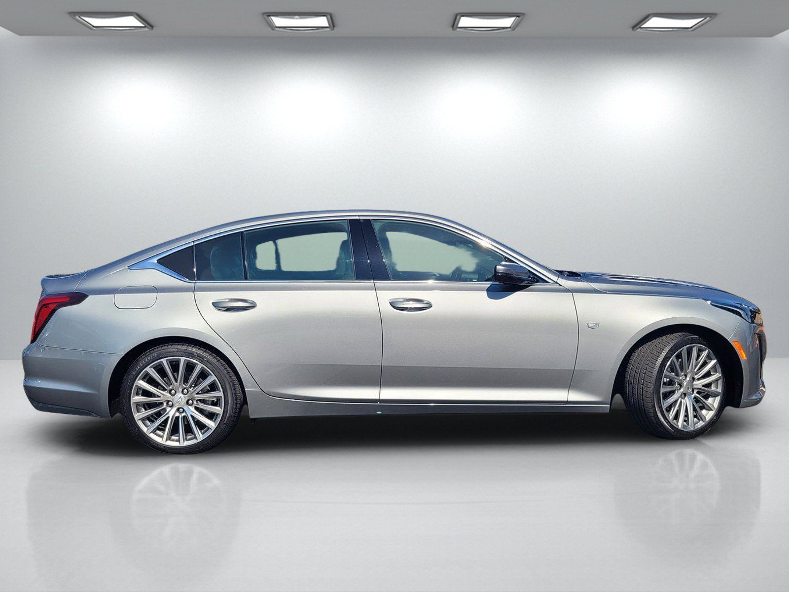Certified 2023 Cadillac CT5 Premium Luxury RWD image 3