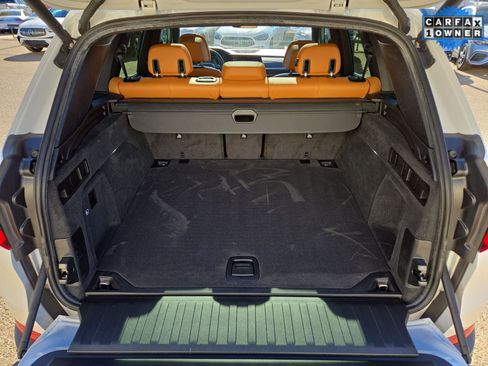 Used 2021 BMW X5 xDrive40i w/ Executive Package image 12