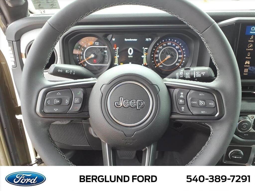 Used 2026 Jeep Wrangler Sport AWD/4WD image 20