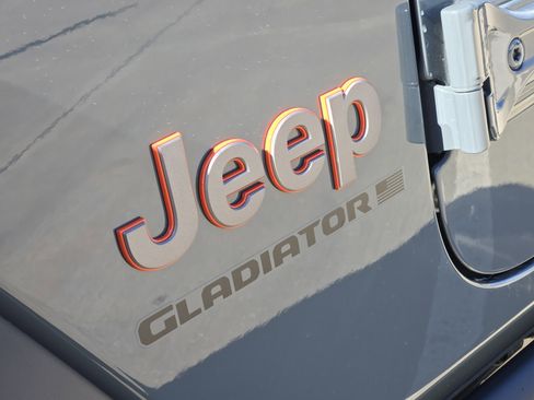 New 2026 Jeep Gladiator Mojave AWD/4WD image 7