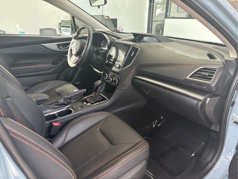 Used 2023 Subaru Crosstrek 2.5i Limited AWD/4WD image 23