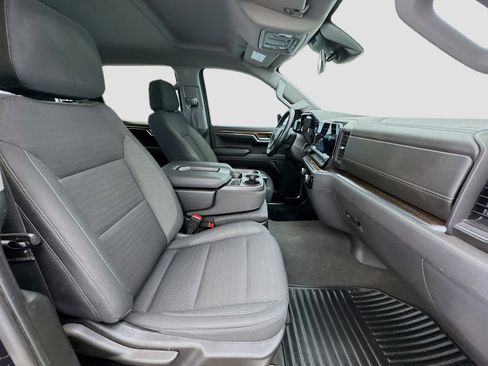 Used 2023 Chevrolet Silverado 1500 LT RWD image 19