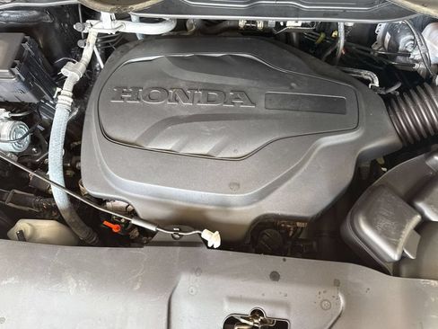 Used 2025 Honda Odyssey EX-L image 32