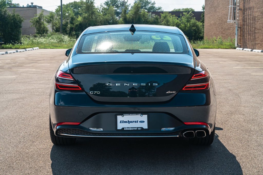 Used 2023 Genesis G70 2.0T AWD/4WD image 5