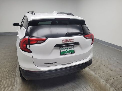 Used 2020 GMC Terrain SLE w/ Driver Convenience Package image 6