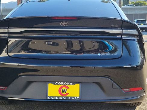 Used 2023 Toyota Prius Prime SE image 10
