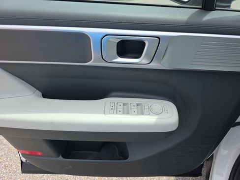New 2026 Hyundai Santa Fe SE FWD image 14