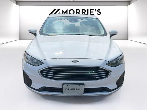 Used 2019 Ford Fusion SE FWD image 2