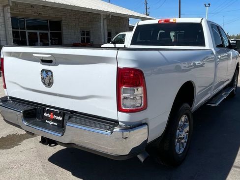 Used 2021 RAM 2500 Big Horn image 5